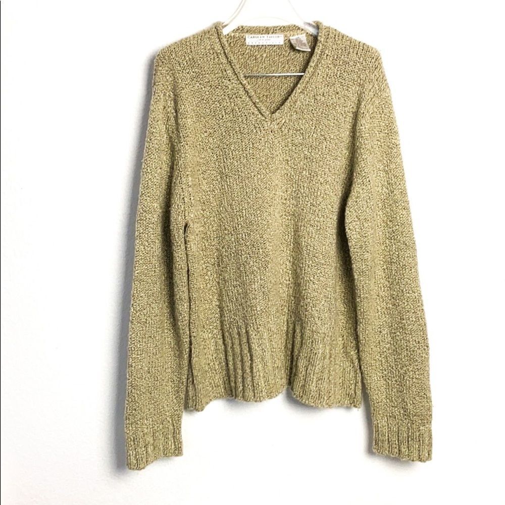 Carolyn Taylor Vneck Sweater